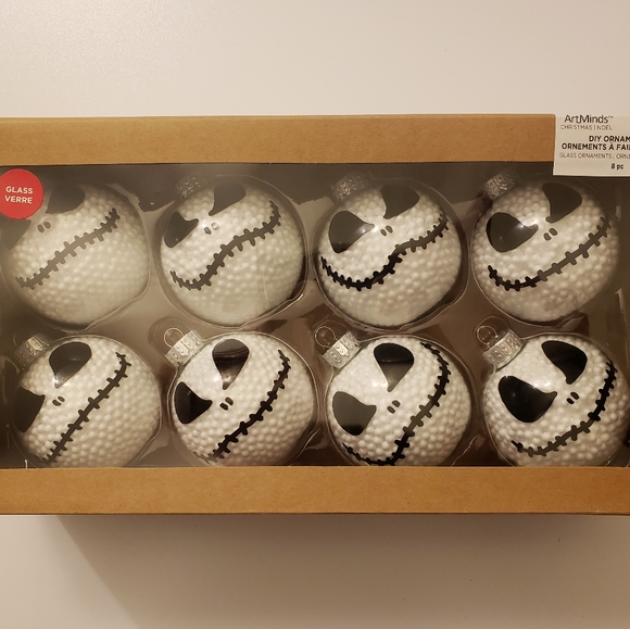 Jack Skellington Snow Ornament Set Christmas - Picture 2 of 4